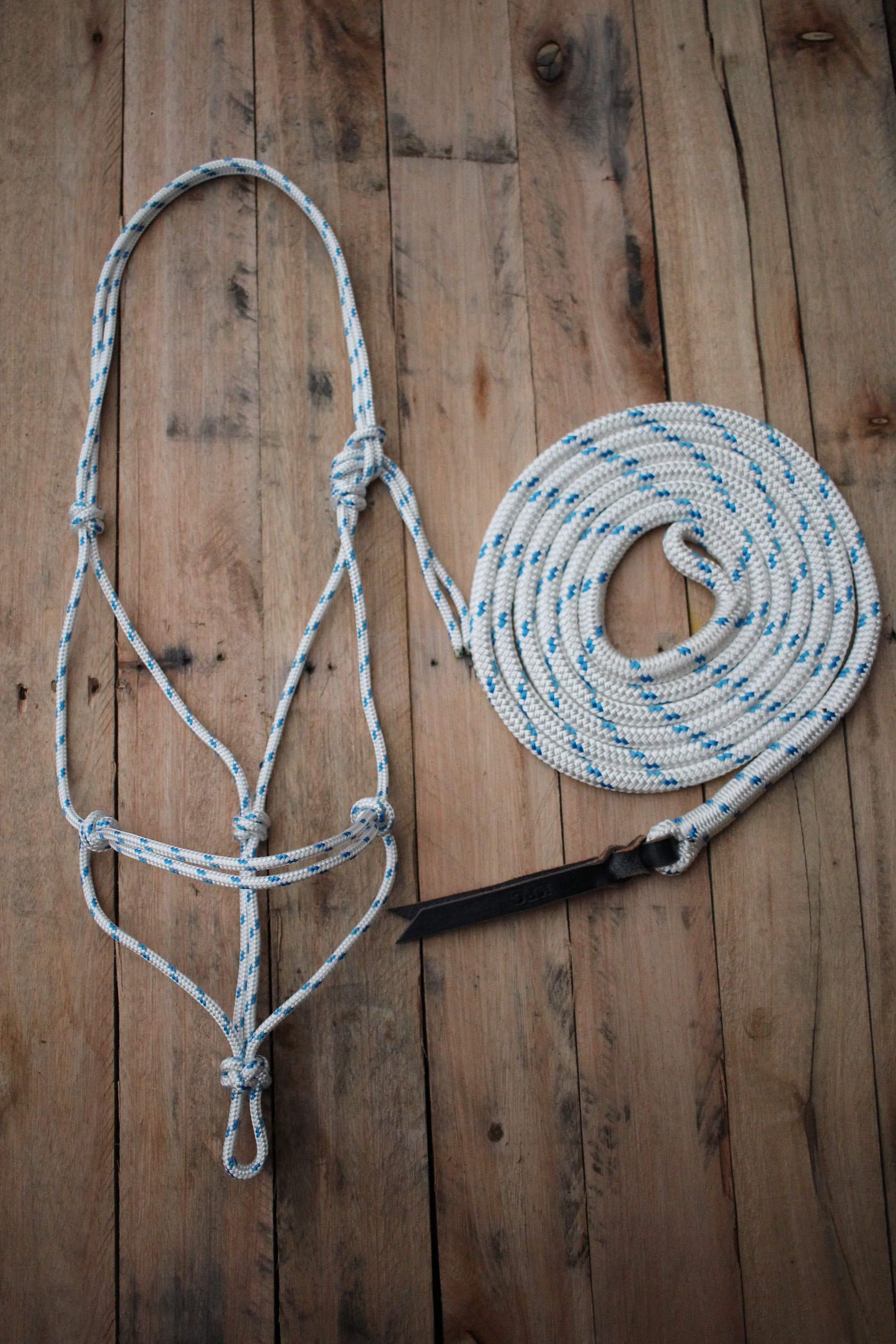 White/Blue Rope Halter & Lead Set